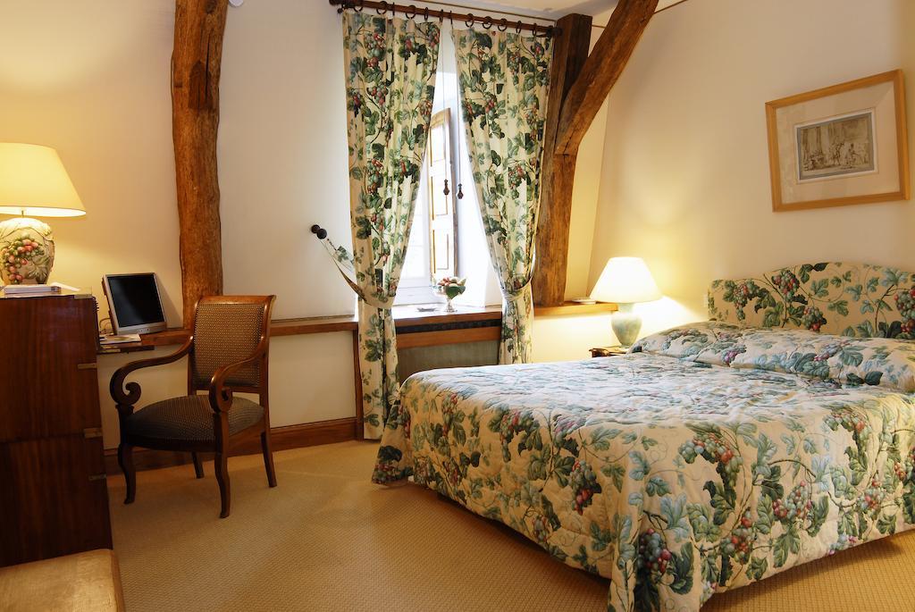 Chateau De La Treyne Lacave  Zimmer foto